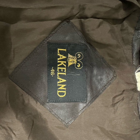 Vintage Lakeland leather hoodie with fur trim on the collar - Picture 3 of 7